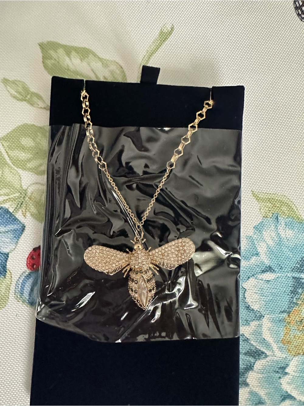 Swarovski Gold Bee Pendant Necklace with Pavé Crystal Wings -NIB - style 5394212 - Picture 6 of 6